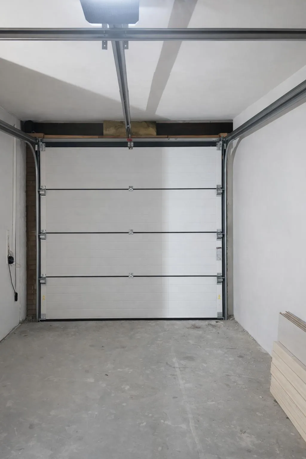 Overhead Deuren 04 — buitenproject gerealiseerd door JH Buiten Bouw Groep