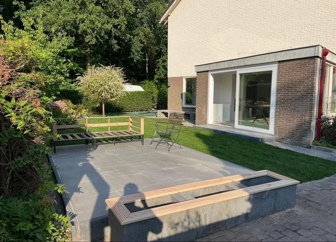 Tuin & Aanleg 01 — buitenproject gerealiseerd door JH Buiten Bouw Groep